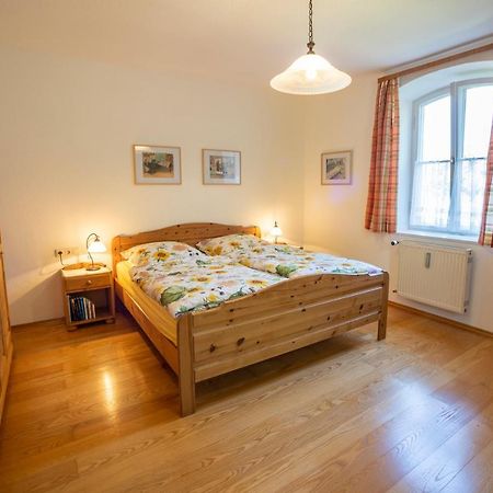 Landhauswohnung Mit Wildromantischem Garten Füssen Exterior foto