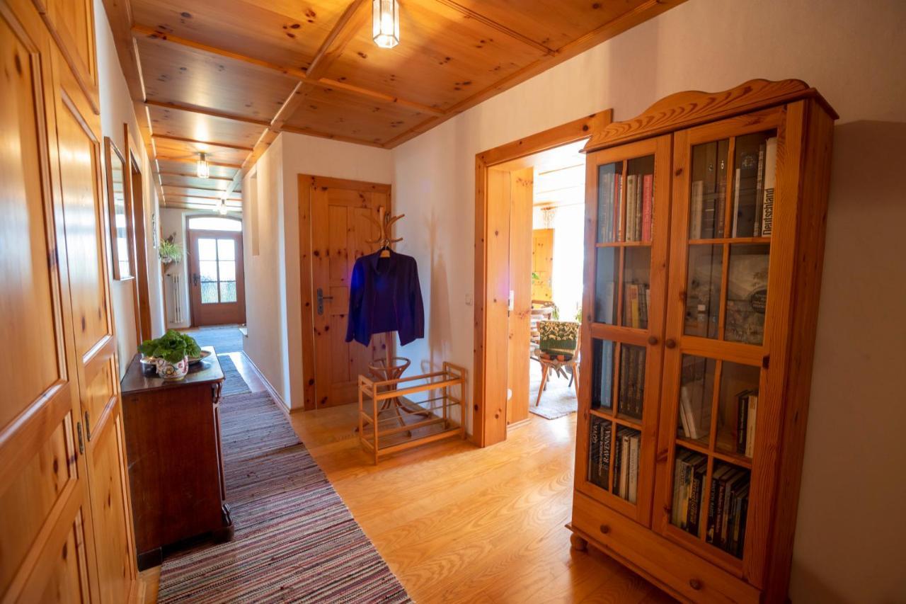 Landhauswohnung Mit Wildromantischem Garten Füssen Exterior foto